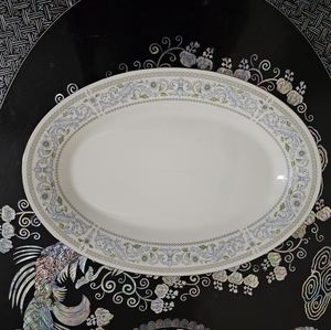 Crown Ming Fine China Princess 14" Serving Platter with Platinum Trim